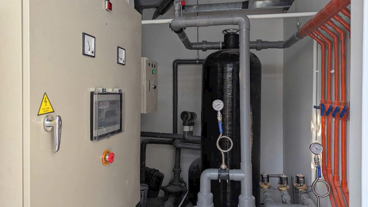 Tủ IoT hồ cá điều khiển từ xa